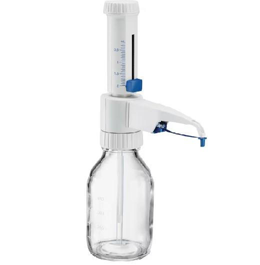 Eppendorf Varispenser® 2, 1-channel, bottle top dispenser with adapters GL 25, GL 28/S 28, GL 32, GL 38, S 40 and telescopic intake tube, 0.2 – 2 mL